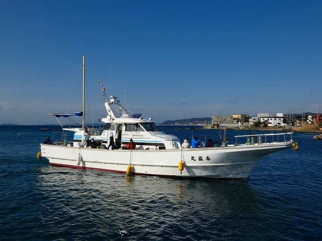 春盛丸はイカ釣りの実績とチャレンジ精神で進化が止まらない大人気船！船長の操船に釣り客感動！口コミも大紹介！｜FISHING JAPAN（フィッシングジャパン）