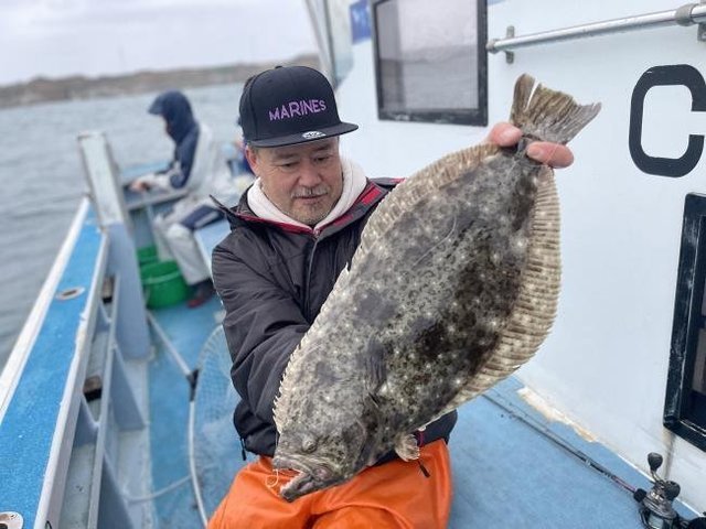 優光丸で念願の座布団ヒラメ＆大鯛をゲット！無料のサービスが神すぎて釣り客びっくり！口コミも大紹介！｜FISHING JAPAN（フィッシングジャパン）