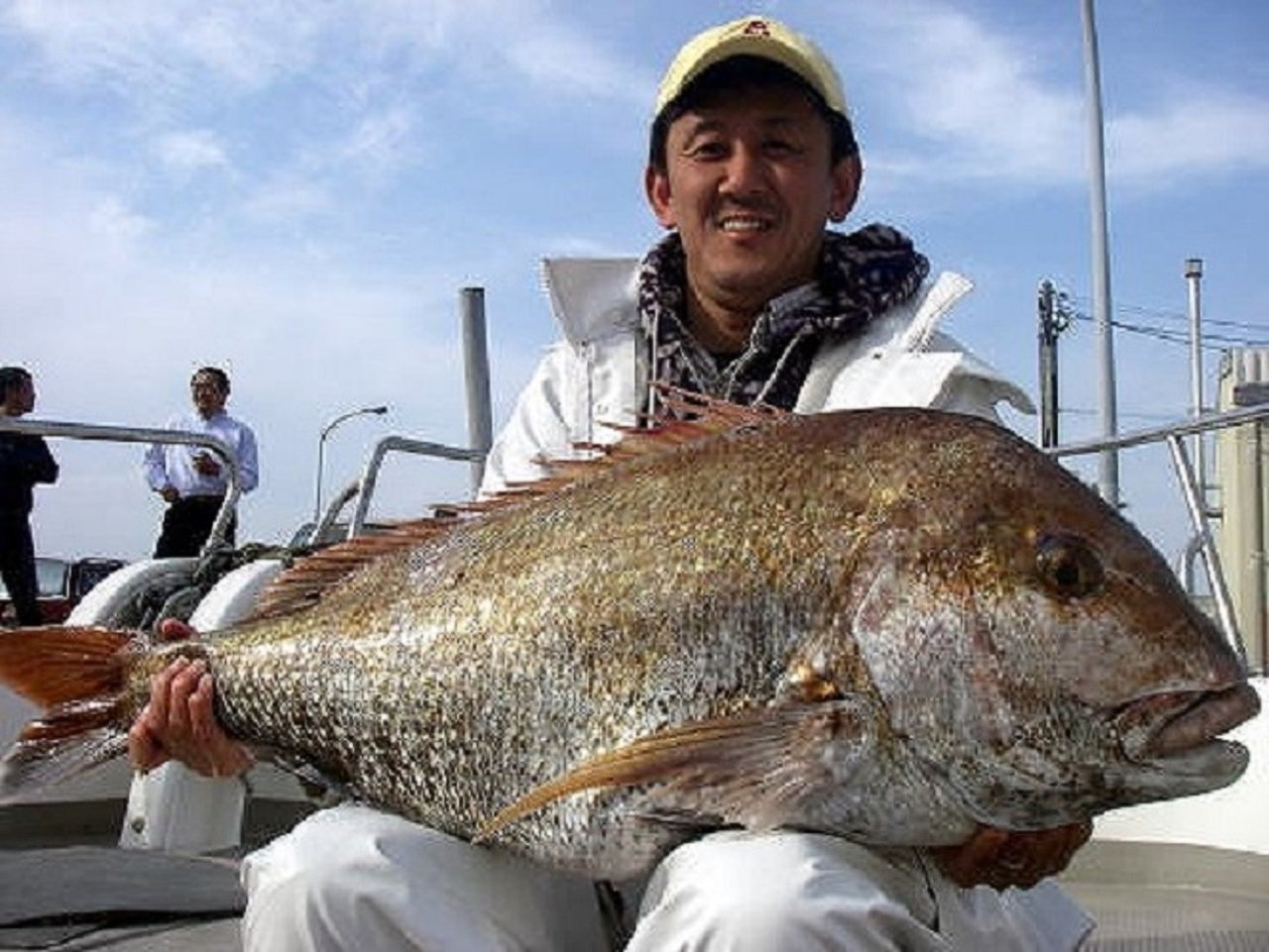 木鶏丸で10kg超えの大鯛ゲット！凄まじい実績を持つ福岡の人気マダイ船を調査してみた！口コミも大紹介！｜FISHING JAPAN（フィッシングジャパン）