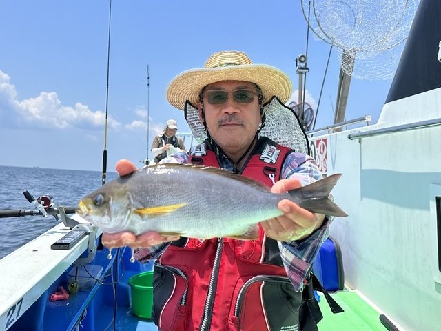 大松丸は国内最大級の大型船！綺麗なデッキで梅雨イサキの束釣りや冬のデカハギ釣りを楽しもう！口コミも大紹介！｜FISHING JAPAN（フィッシングジャパン）