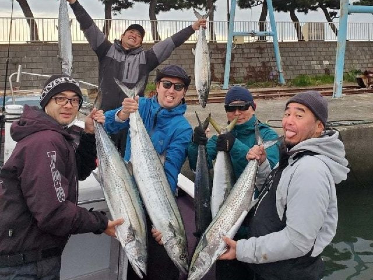 優神丸ならキハダもサワラも思いのままにゲットできる！青物釣りが大好評の人気船に密着！口コミも大紹介！｜FISHING JAPAN（フィッシングジャパン）